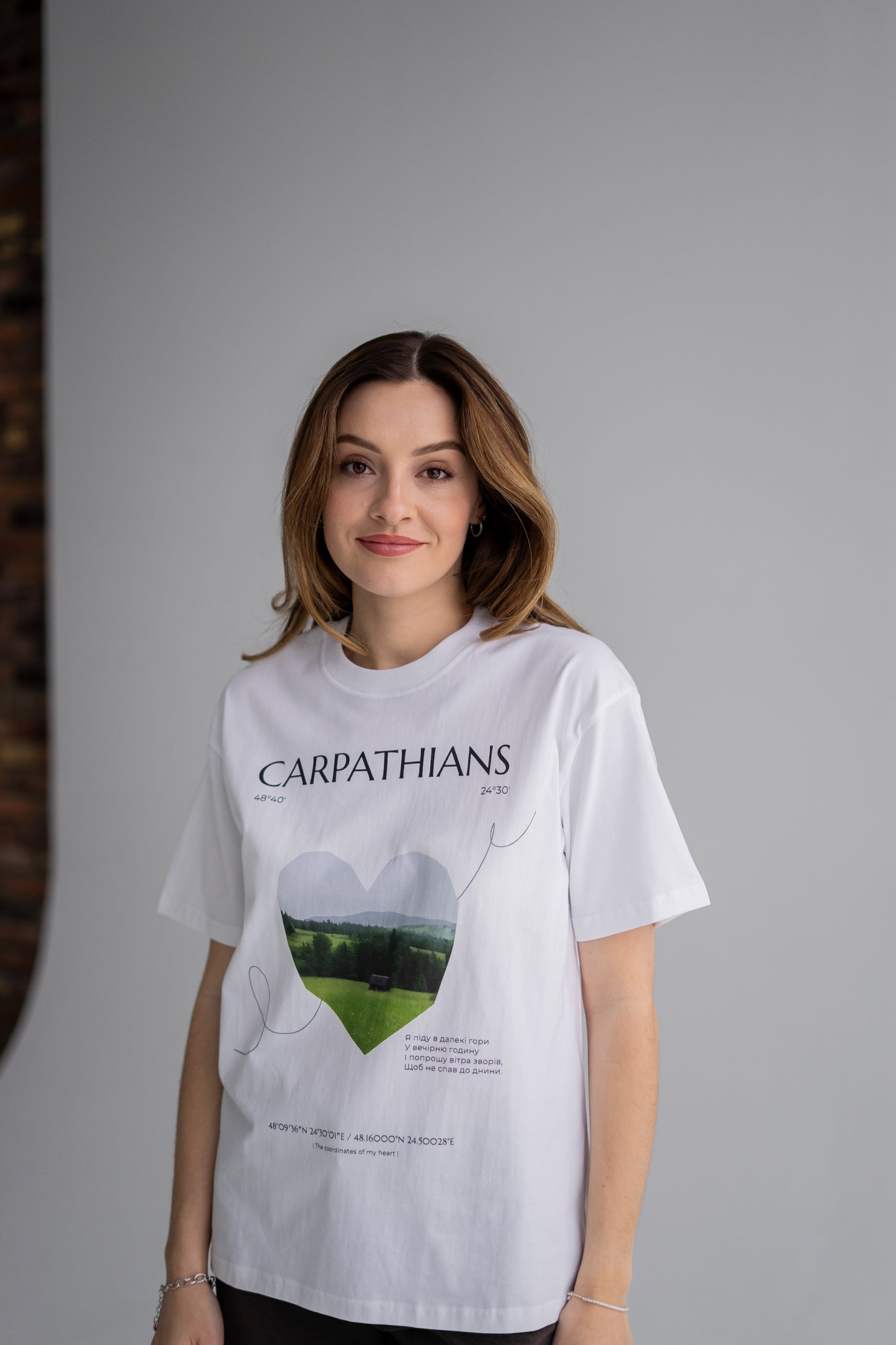 "Carpathians" Unisex Seamless T-Shirt - 230 GSM